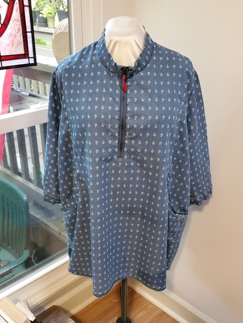 CURATED BY RUA'H KIBRIYA:  24/26 Anchor Print Stand-Up Collar Zip Front Shirt